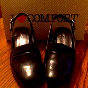 I ❤️ Comfort sling back dress shoes